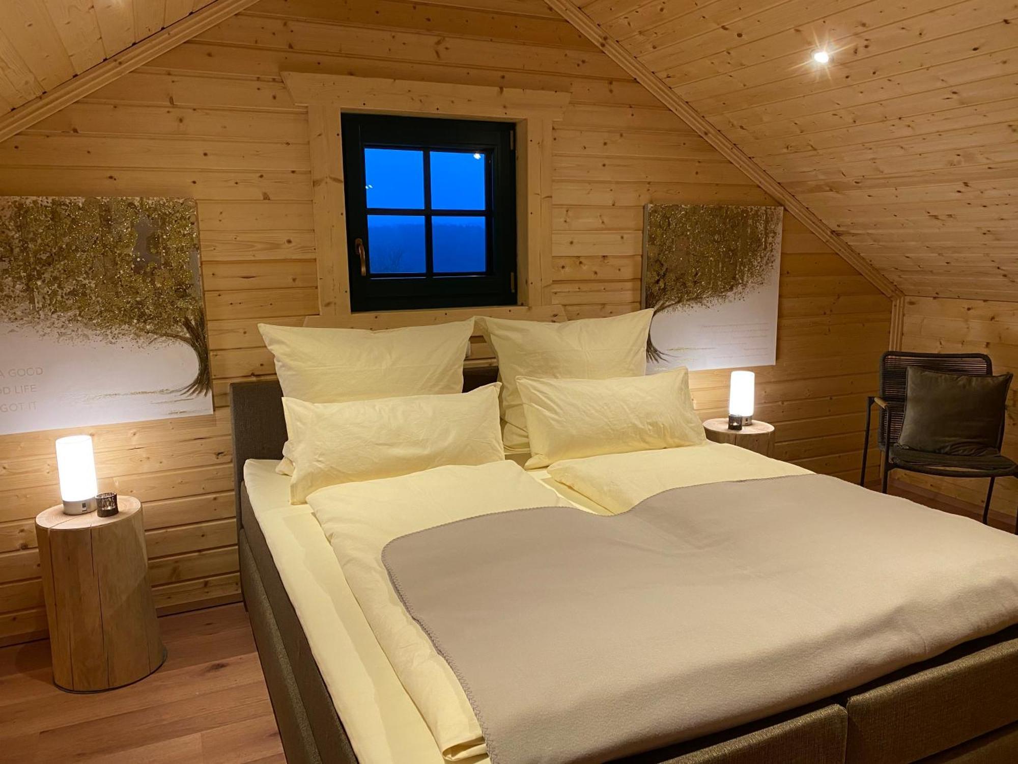 Holzhaus Onkel Fritz Mit Sauna Und Whirlwanne Esch  Ngoại thất bức ảnh